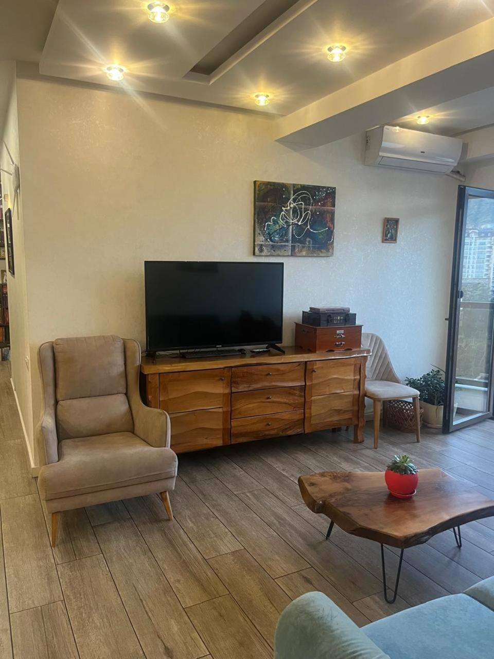 Panorama Khiliani Leilighet Tbilisi Eksteriør bilde